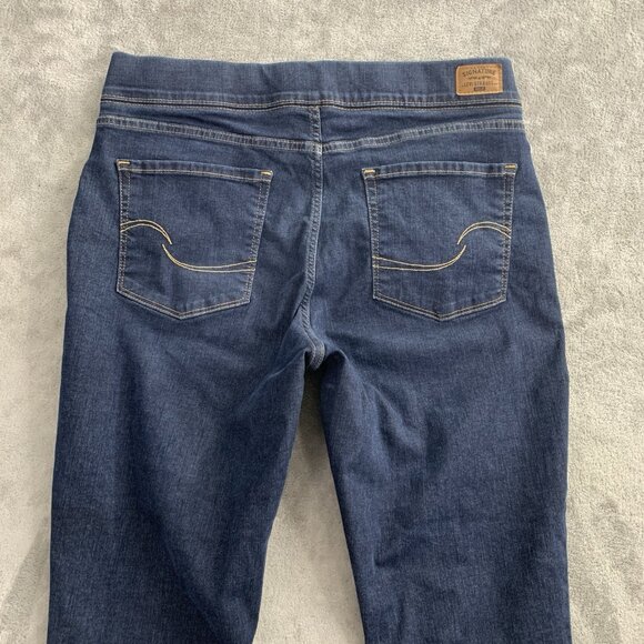 Signature Gold Levi Strauss Jeans Womens 33 Totally Shaping Pull On Skinny Denim - Picture 15 of 15